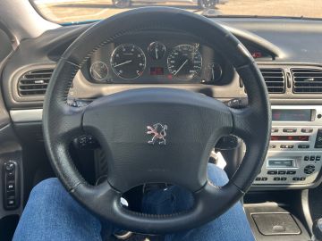 Peugeot 406